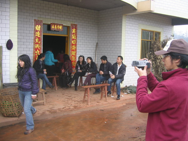 dvubb 图片点击可在新窗口打开查看