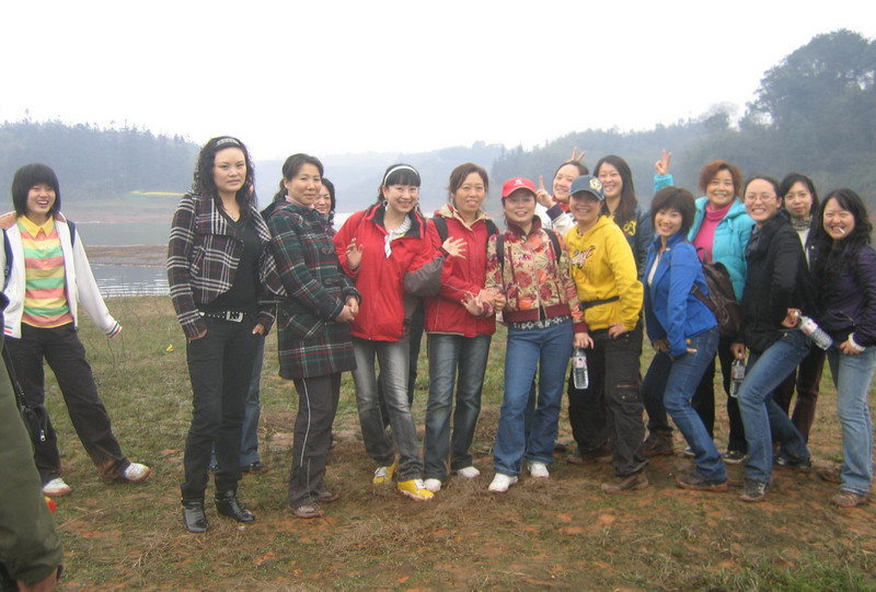 dvubb 图片点击可在新窗口打开查看