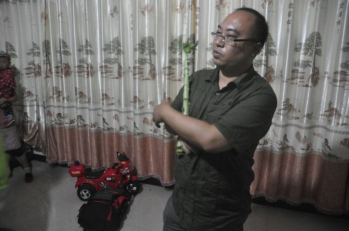 dvubb 图片点击可在新窗口打开查看