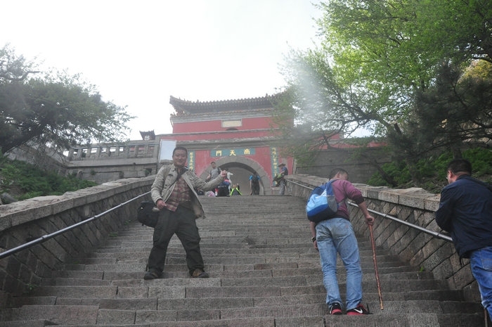 dvubb 图片点击可在新窗口打开查看