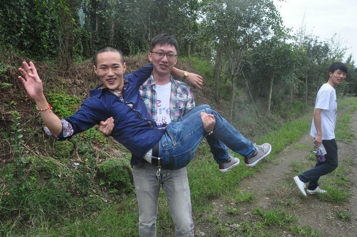 dvubb 图片点击可在新窗口打开查看