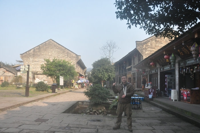 dvubb 图片点击可在新窗口打开查看